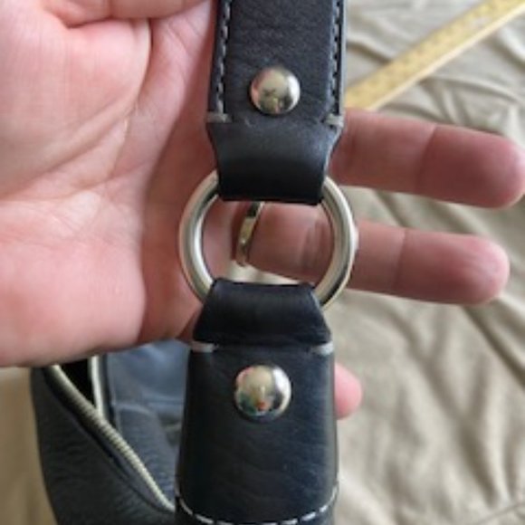 Coach Shoulder Bag - Picture 10 of 10